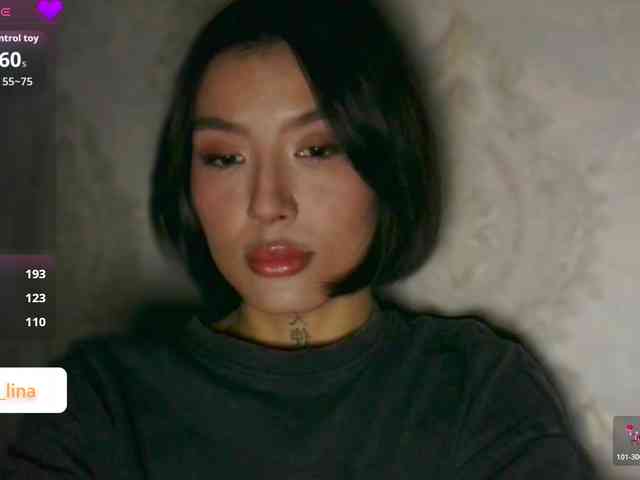 Girl-next-door webcam