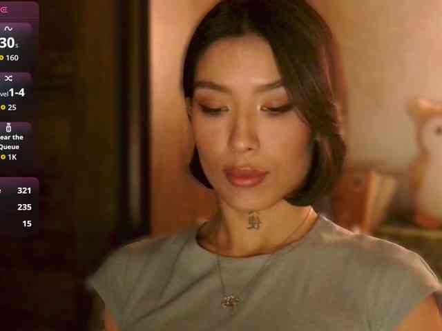 Girl-next-door webcam