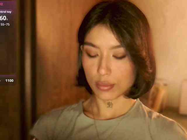 Girl-next-door webcam