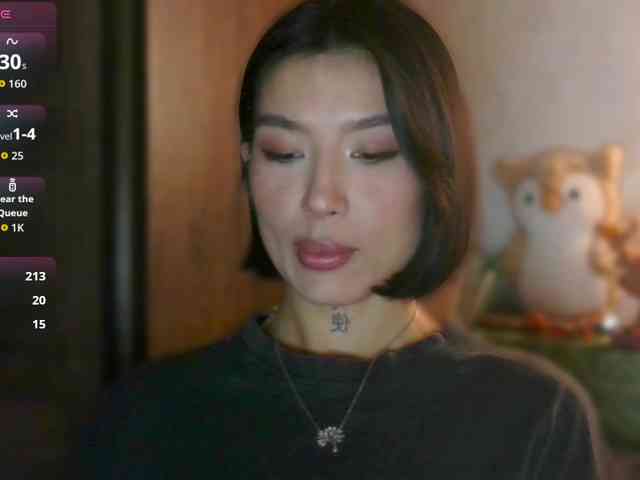 Girl-next-door webcam