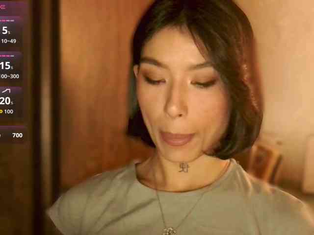 Girl-next-door webcam