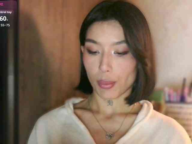 Girl-next-door webcam