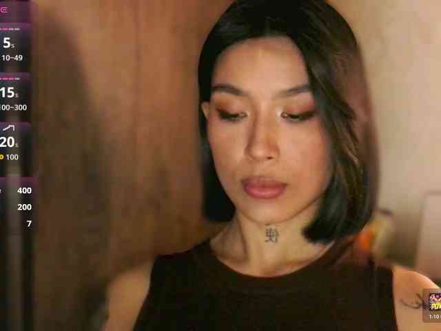 Girl-next-door webcam