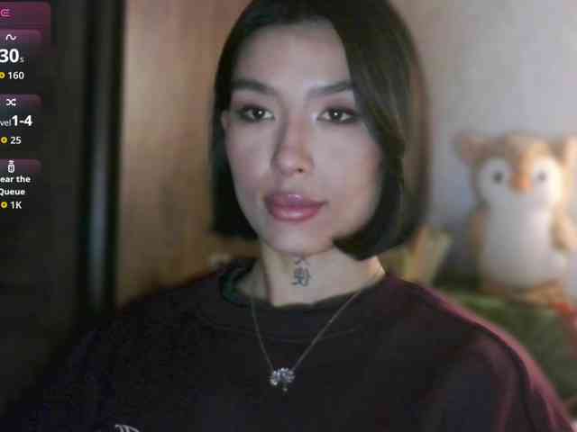 Girl-next-door webcam