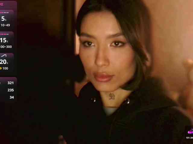 Girl-next-door webcam