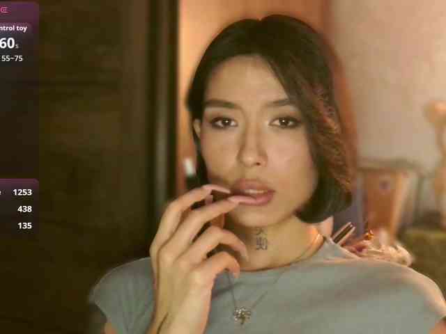 Girl-next-door webcam