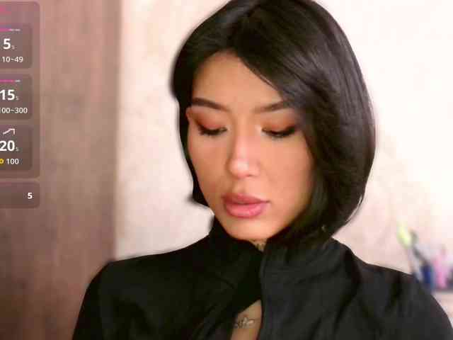 Girl-next-door webcam