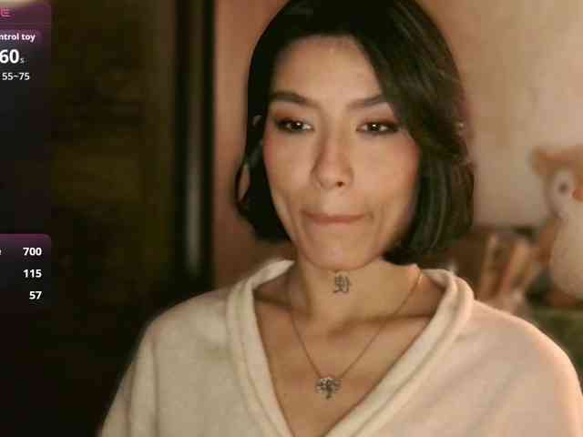 Girl-next-door webcam