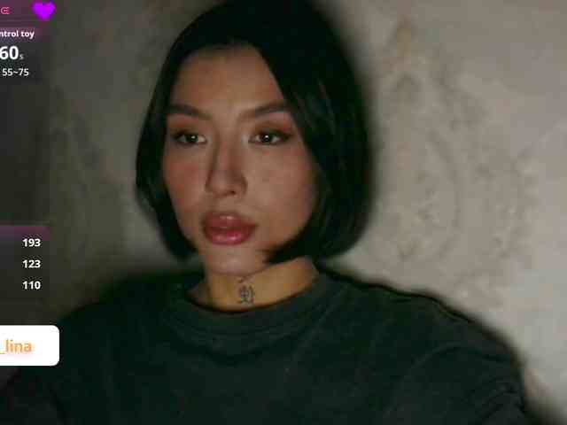 Girl-next-door webcam