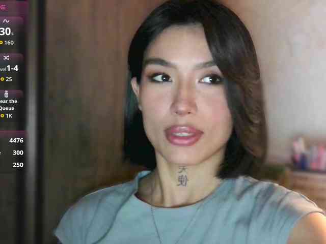 Girl-next-door webcam