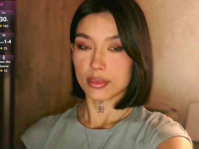 Girl-next-door webcam