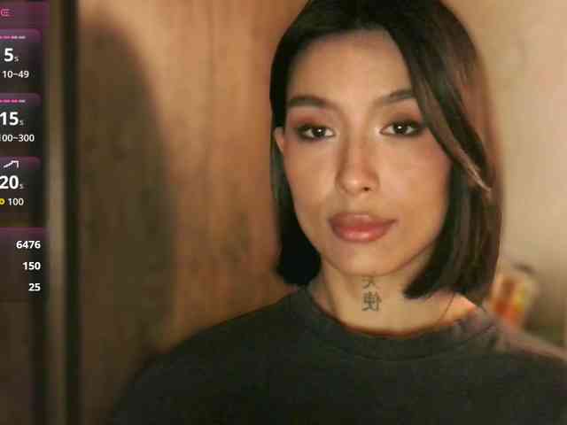 Girl-next-door webcam