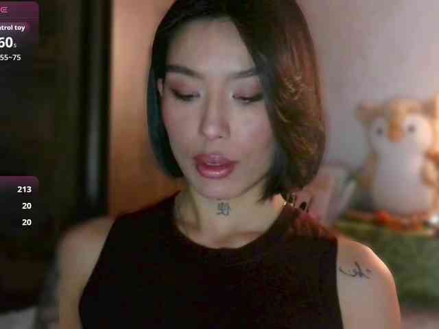 Girl-next-door webcam