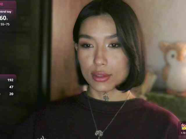 Girl-next-door webcam