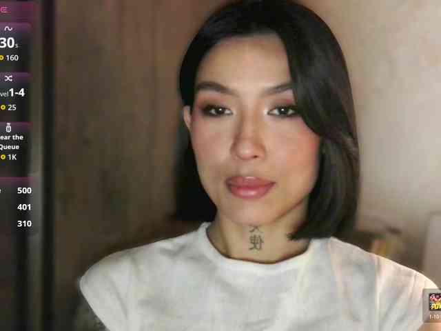 Girl-next-door webcam