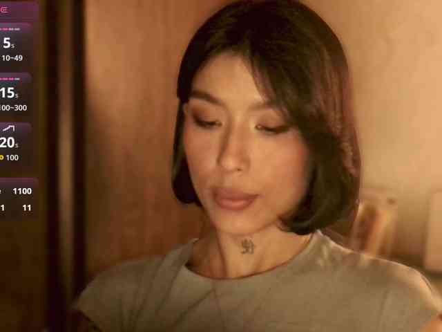 Girl-next-door webcam