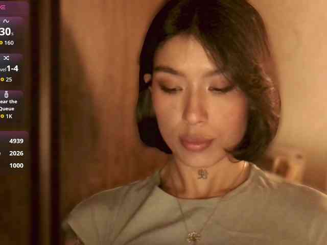 Girl-next-door webcam