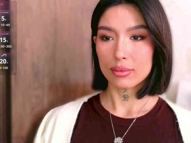 Girl-next-door webcam