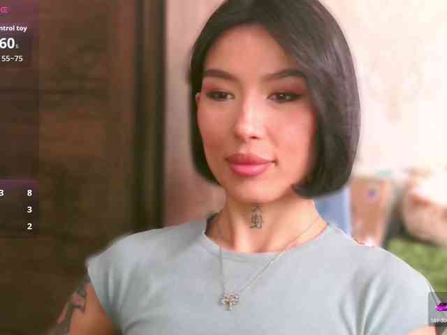 Girl-next-door webcam