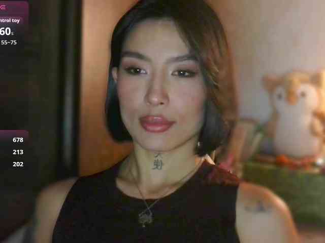 Girl-next-door webcam