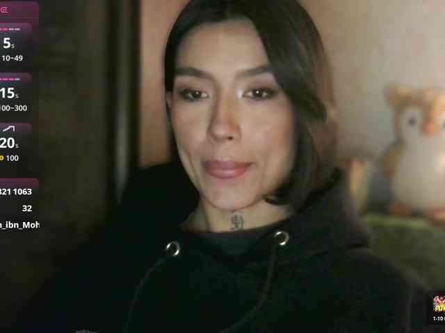 Girl-next-door webcam