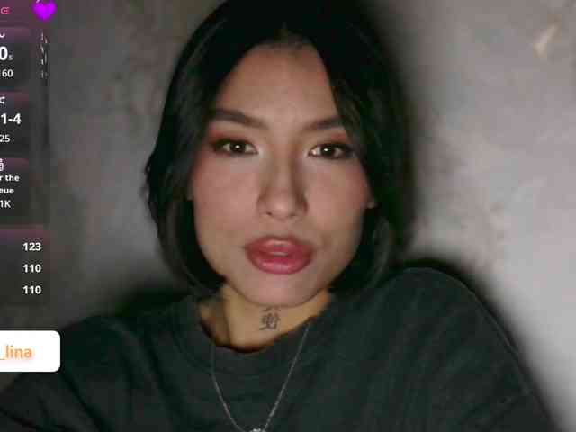 Girl-next-door webcam