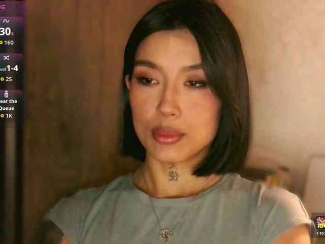 JulieTurner Live Webcam on BongaCams