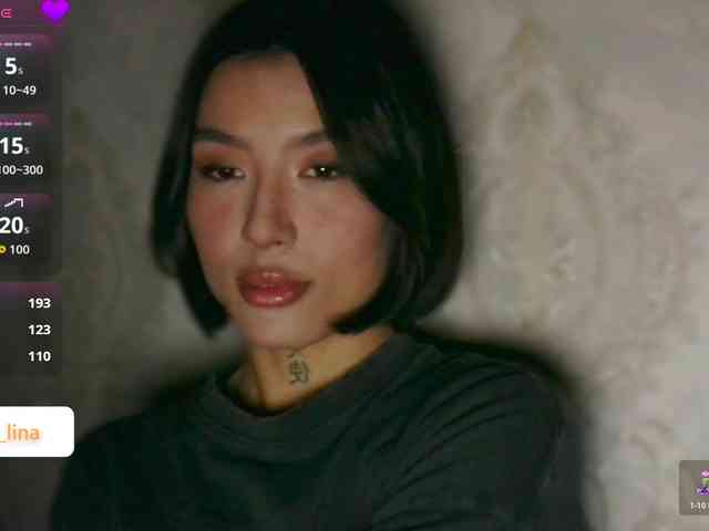 Girl-next-door webcam