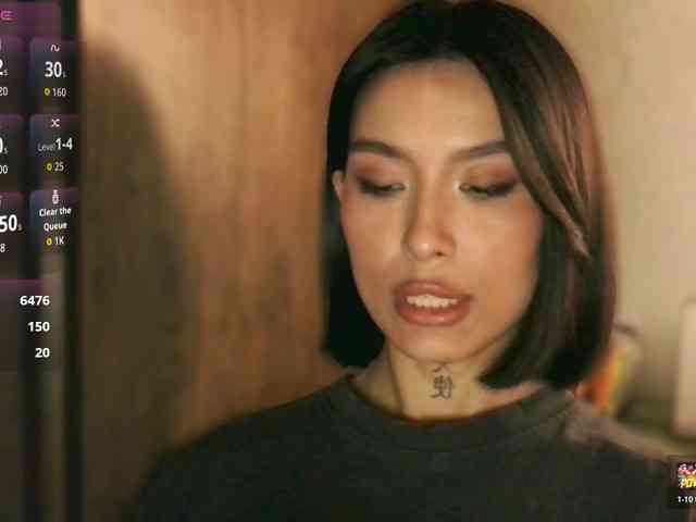 Girl-next-door webcam