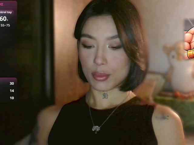 Girl-next-door webcam