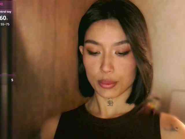 Girl-next-door webcam