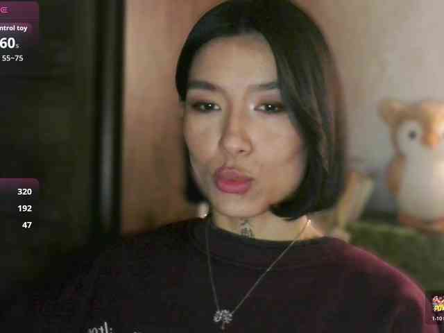 Girl-next-door webcam