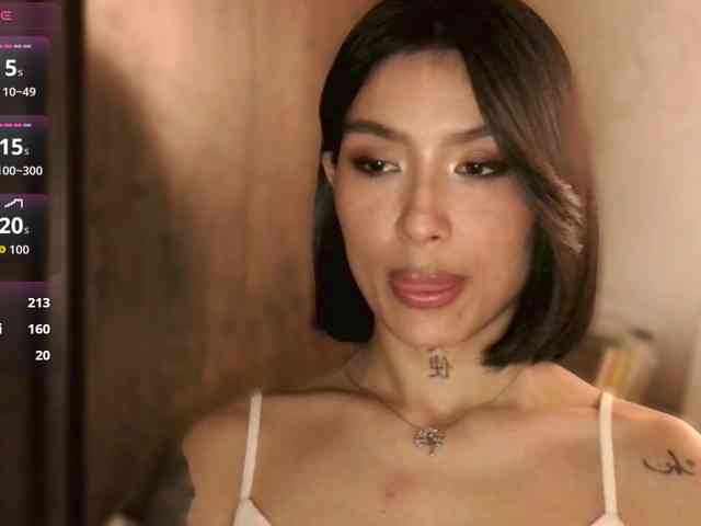 Girl-next-door webcam