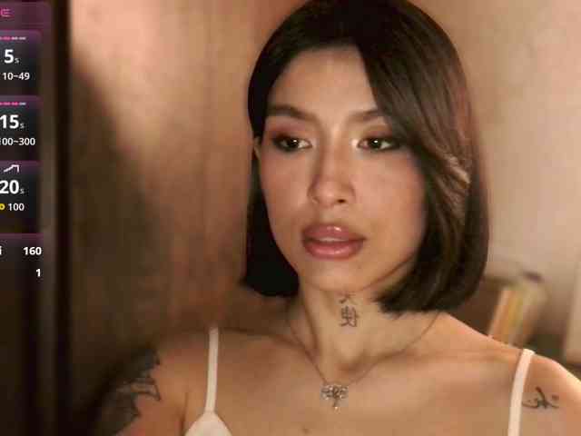 Girl-next-door webcam