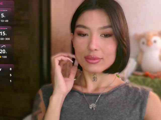 Girl-next-door webcam