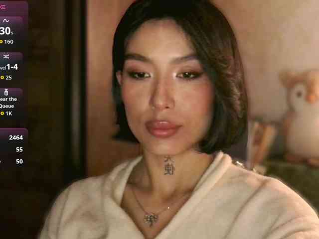 Girl-next-door webcam