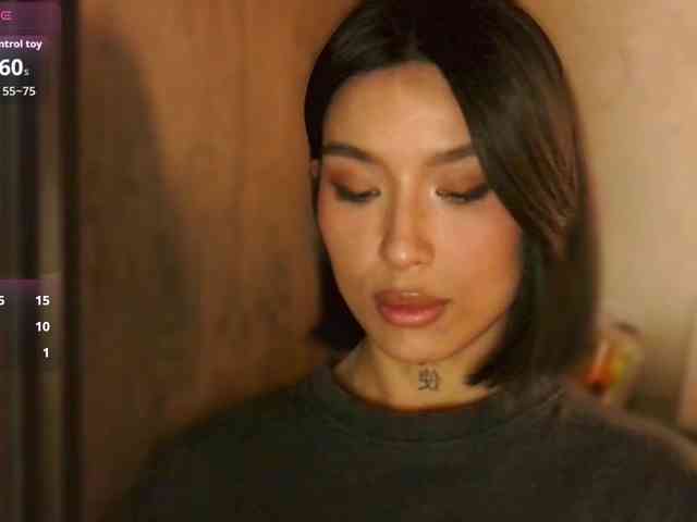 Girl-next-door webcam