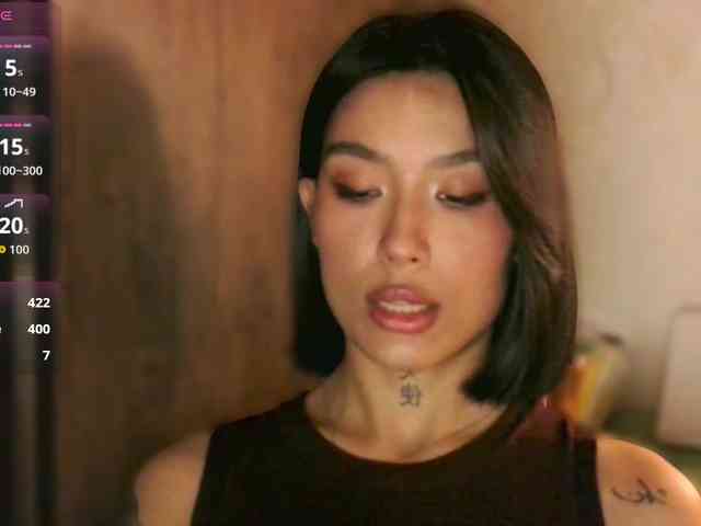 Girl-next-door webcam