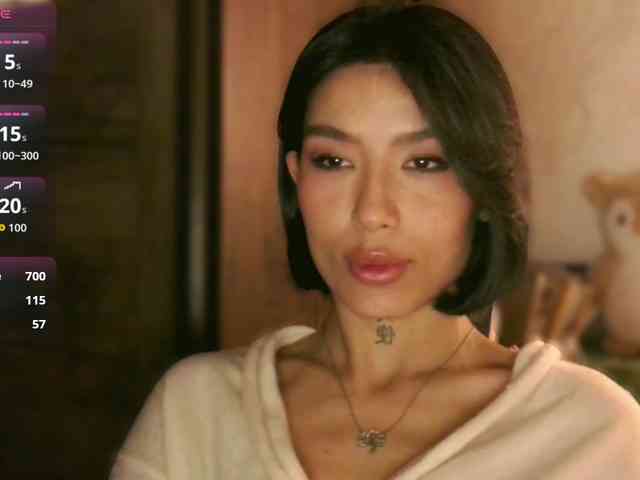 Girl-next-door webcam