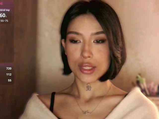 Girl-next-door webcam