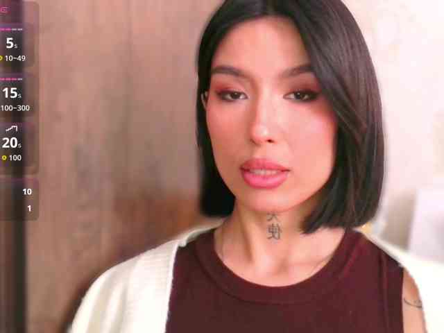 Girl-next-door webcam