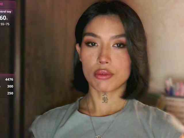 Girl-next-door webcam