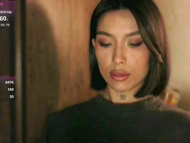 Girl-next-door webcam