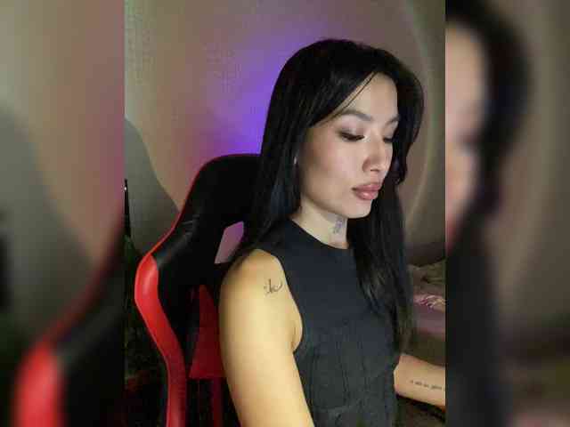 adult webcam JulieTurner