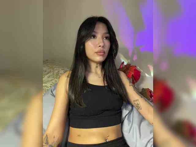 Girl-next-door webcam