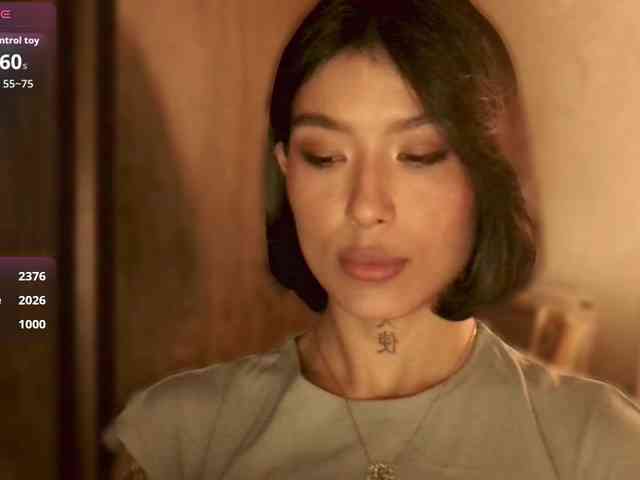 Girl-next-door webcam