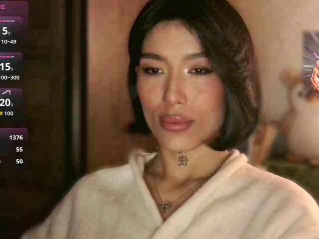 Girl-next-door webcam