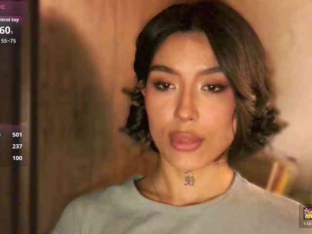 Girl-next-door webcam