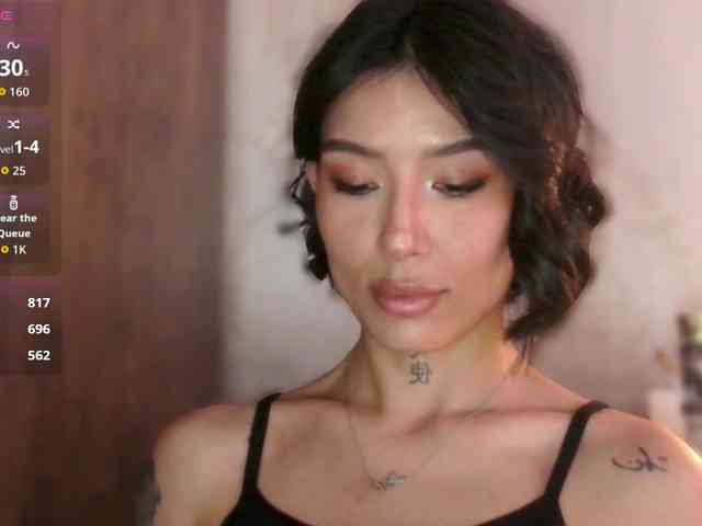 Girl-next-door webcam