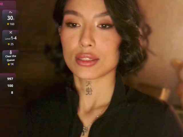 Girl-next-door webcam